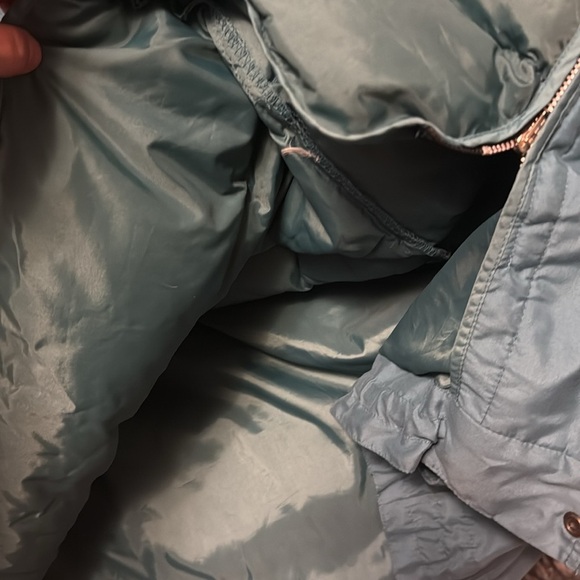 London Fog turquoise winter coat with removable hood and removable lining - Picture 9 of 11